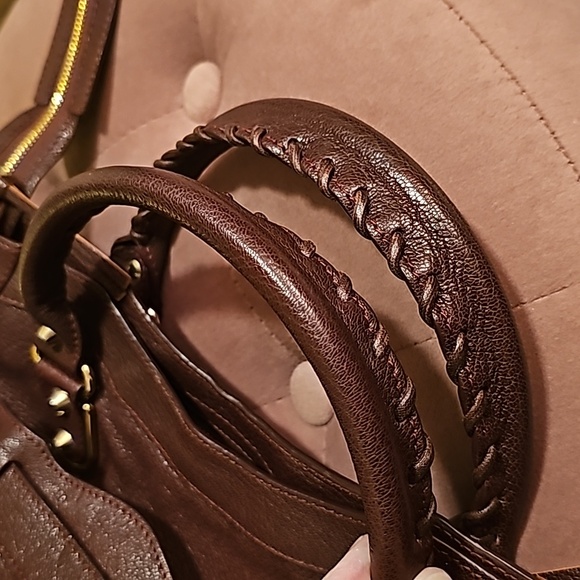 Authentic Balenciaga Classic Metallic Edge City Satchel in Bordeaux - Picture 12 of 16